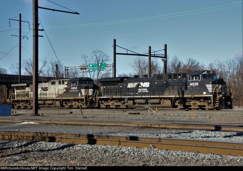 NS 4035, 4002